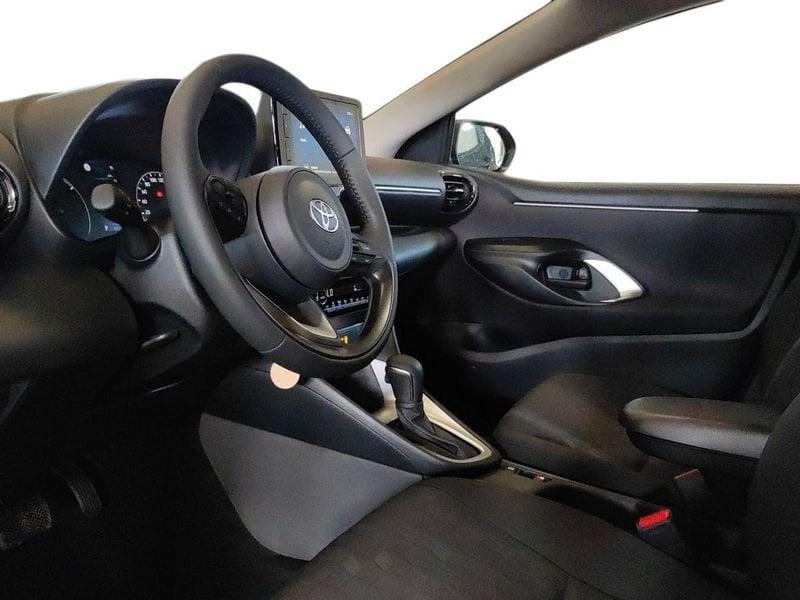 Toyota Yaris YARIS 1.5 TNGA HEV 115 E-CVT EVEREST GREEN KM 0