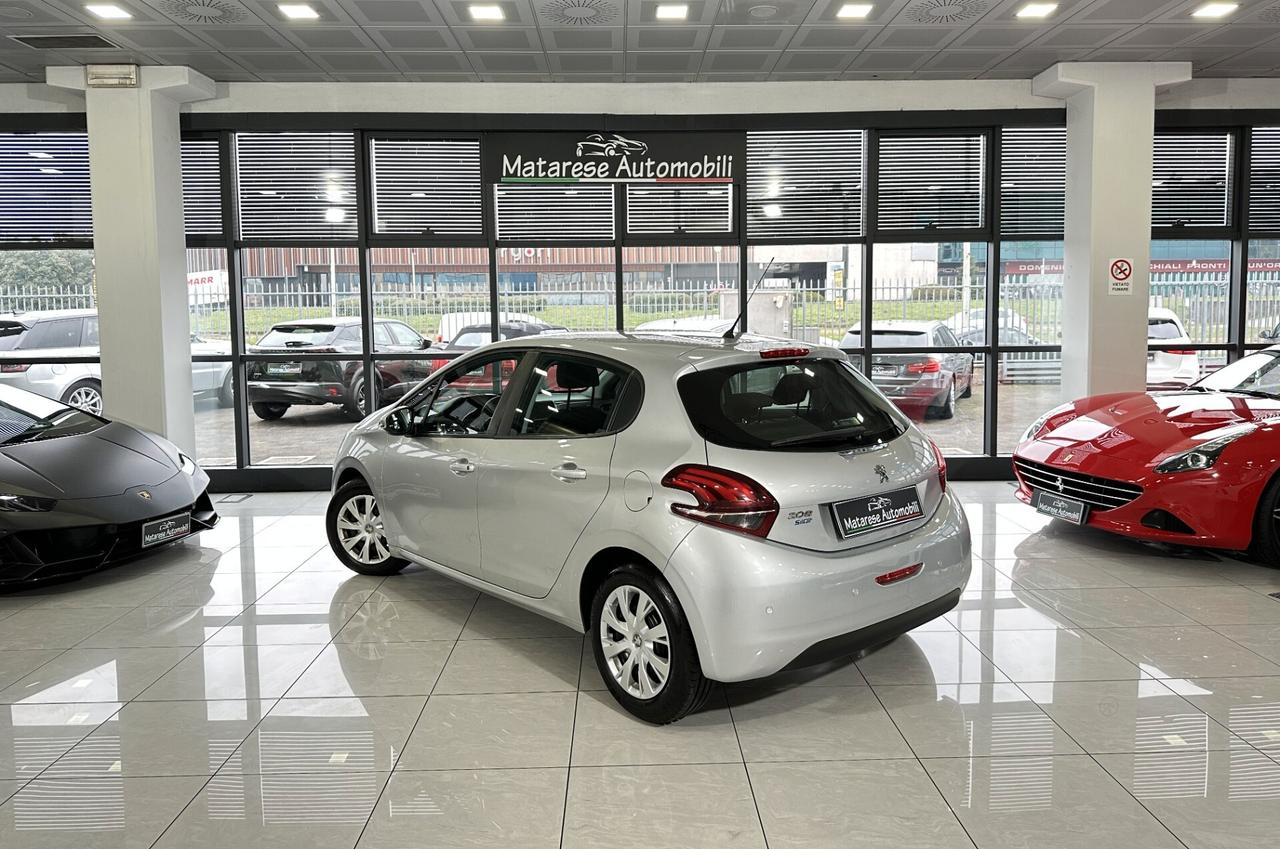 Peugeot 208 1.2 82cv NEOPATENTATO Sensori Finanziabile