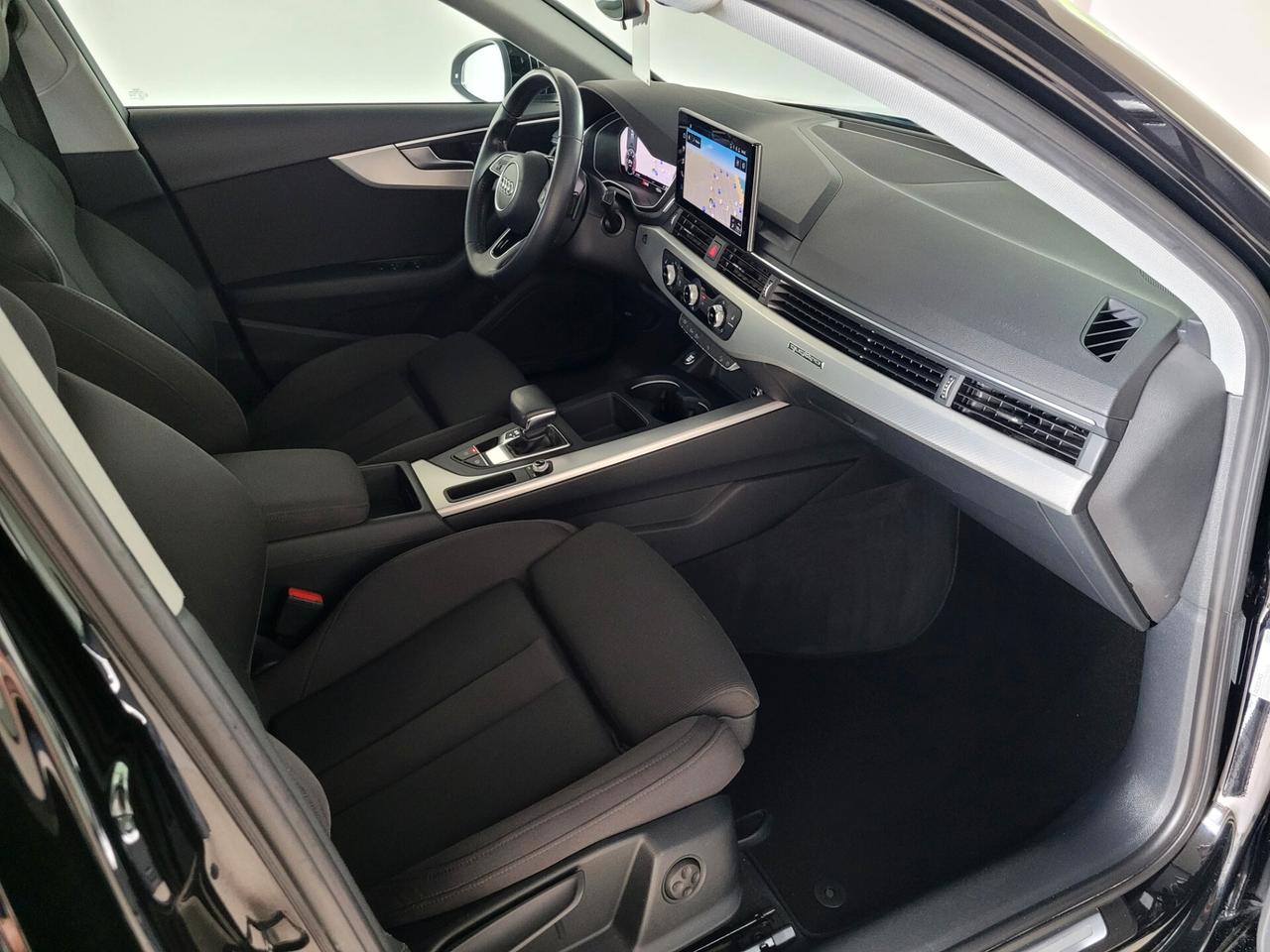 Audi A4 allroad 40 2.0 TDI QUATTRO S TRONIC NAVI GANCIO MATRIX