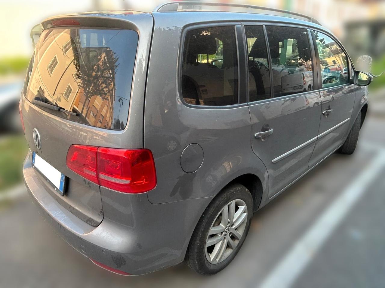 Volkswagen Touran 2.0 tdi Highline - ANCHE PER NEOPATENTATI