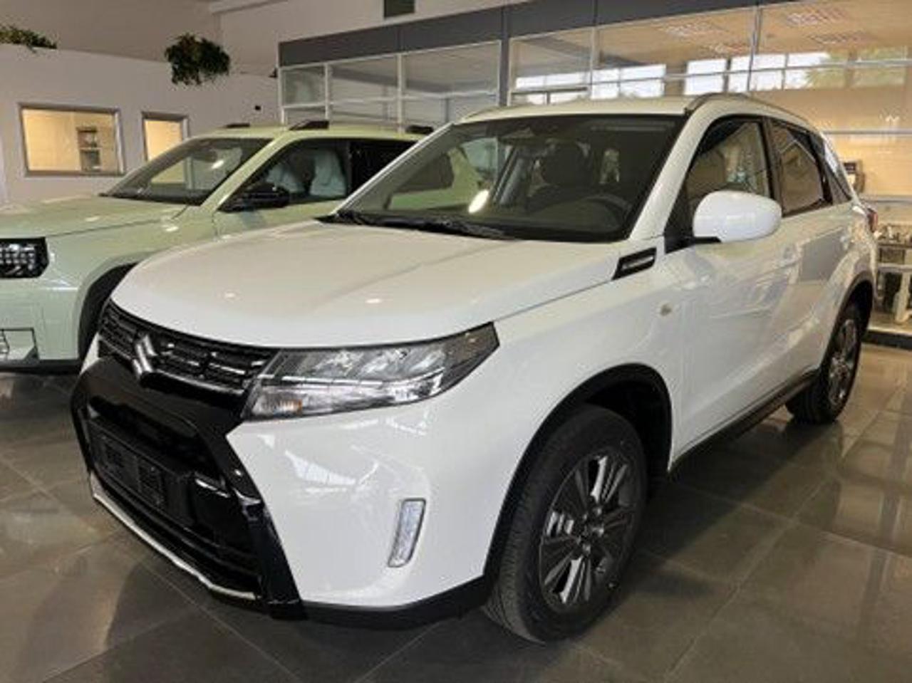 Suzuki Vitara 1.4 hybrid Cool+/ VARO COLOIR