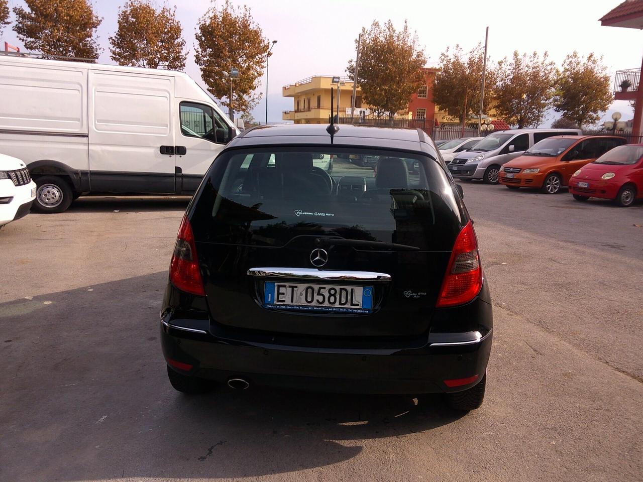 Mercedes-benz A 180 A 180 CDI Premium 2013