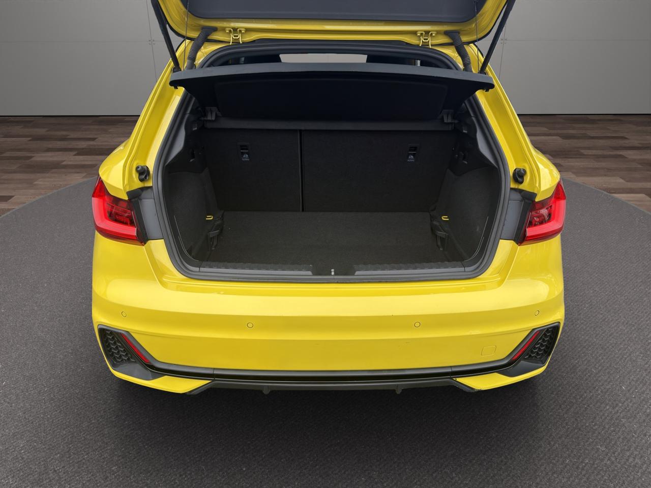 Audi A1 Sportback 25 1.0 tfsi s-tronic - S Line - Full Led - Cerchi 18" - Virutal cockpit - Retrocamera