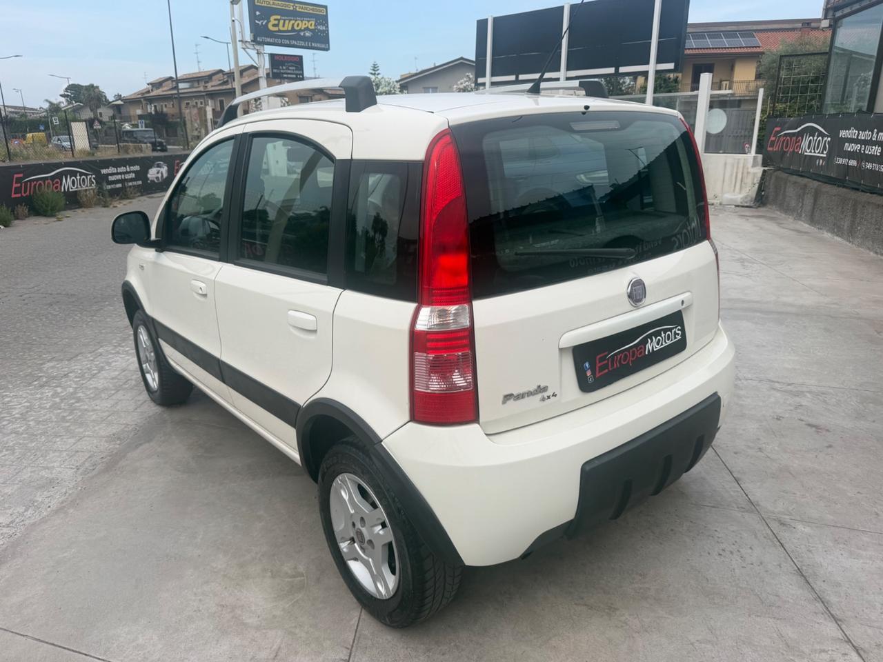 Fiat Panda 1.3 MJT 16V DPF 4x4 Climbing
