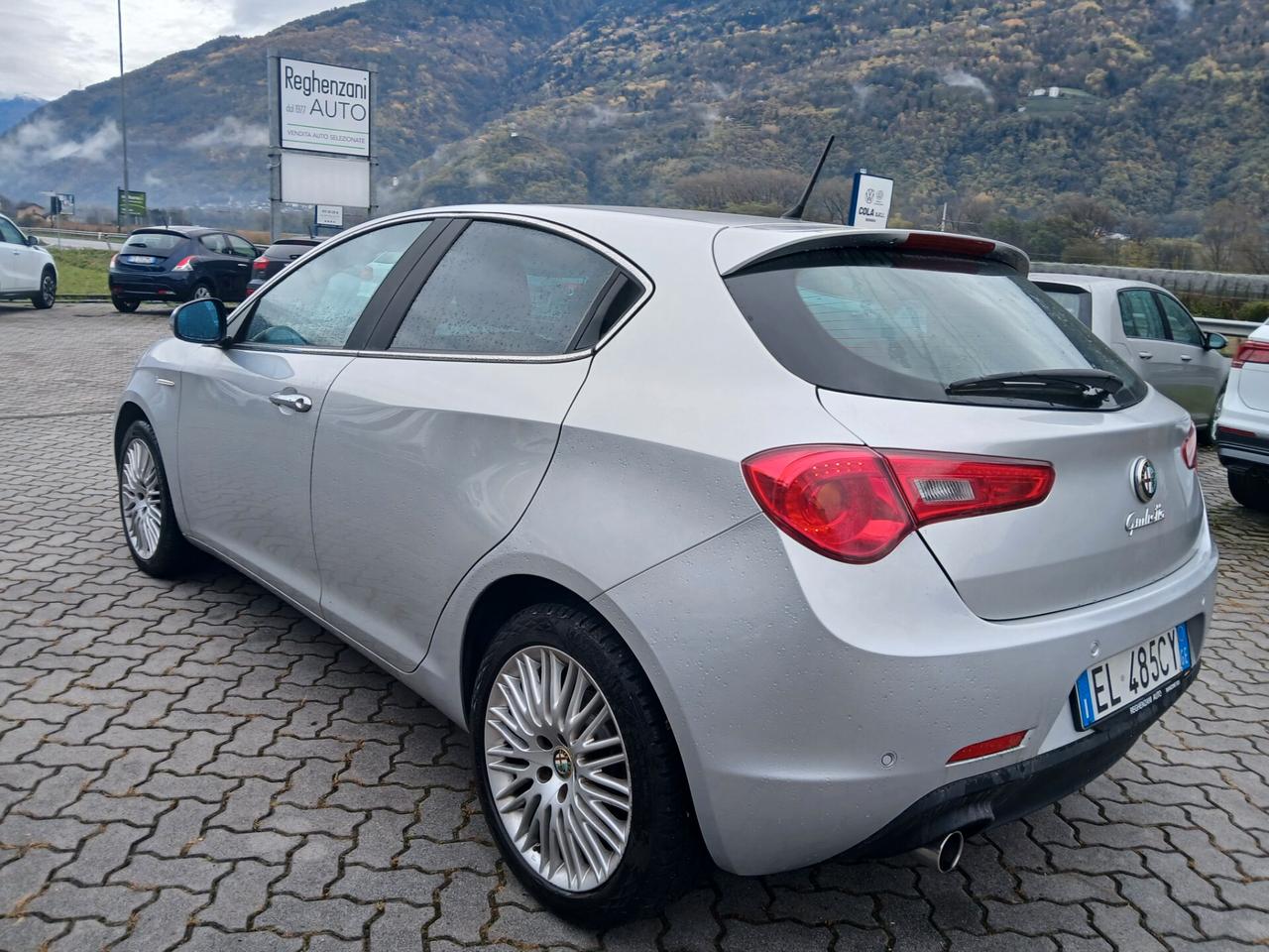 Alfa Romeo Giulietta 1.6 JTDm-2 105 CV Distinctive