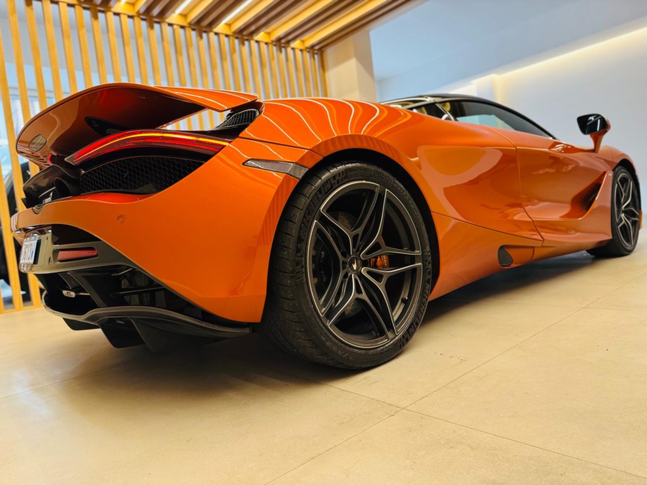 Mclaren 720S Coupé TRACKPACK MSO CARBON PACKAGE SCARICHI SPORTIVI STRAFULL