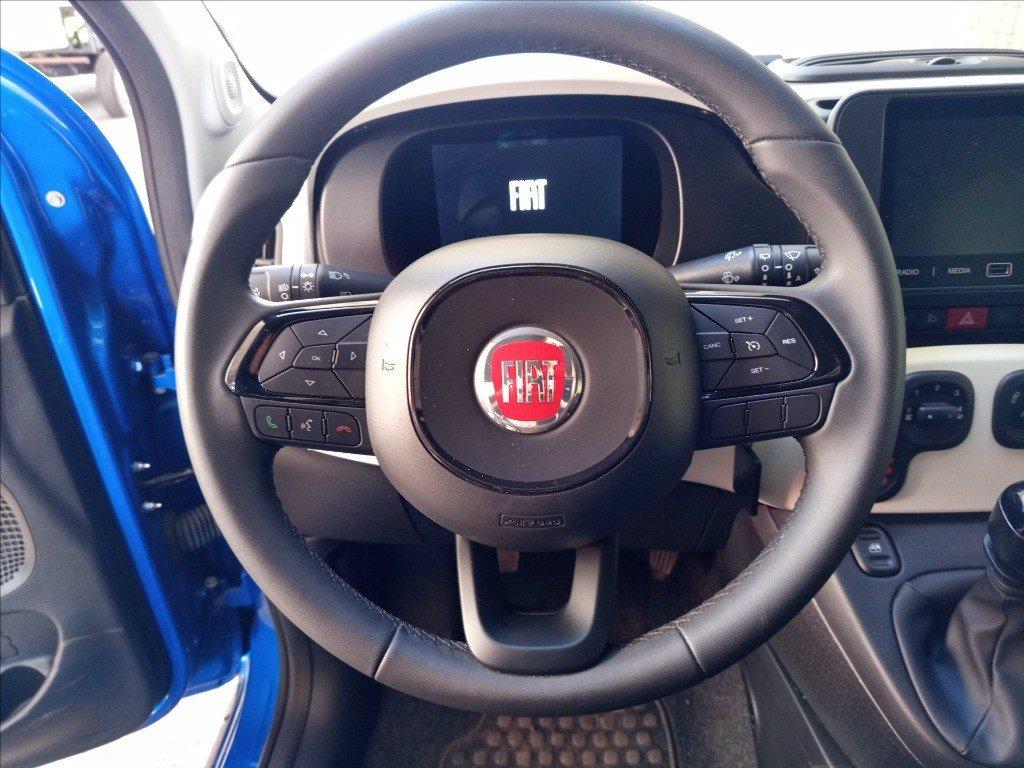 FIAT Pandina Cross 1.0 firefly hybrid s&s 70cv del 2025