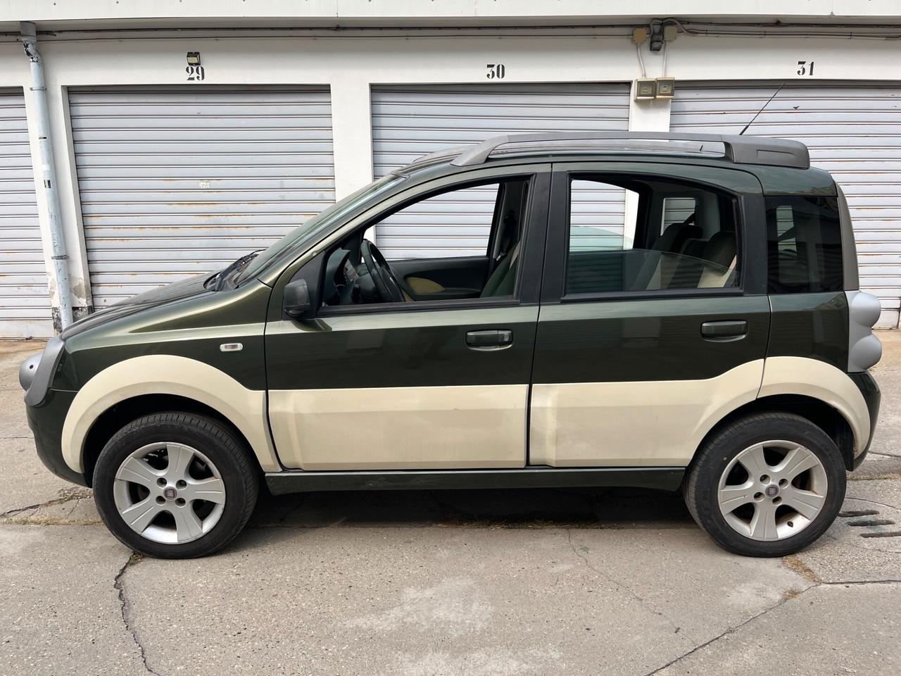 Fiat Panda 1.3 MJT 16V 4x4 Cross TASTO ELD