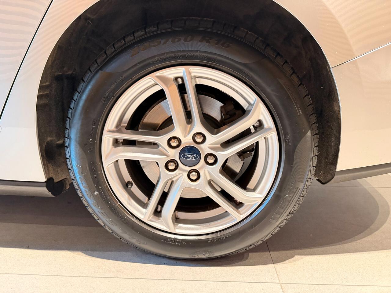 Ford Focus 1.0 EcoBoost Hybrid 125 CV SW Business