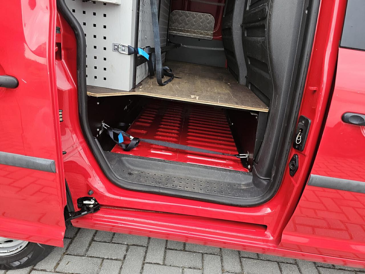 Volkswagen Caddy 2.0 TDI 110 CV 4Motion Furgone Allestito Officina Mobile