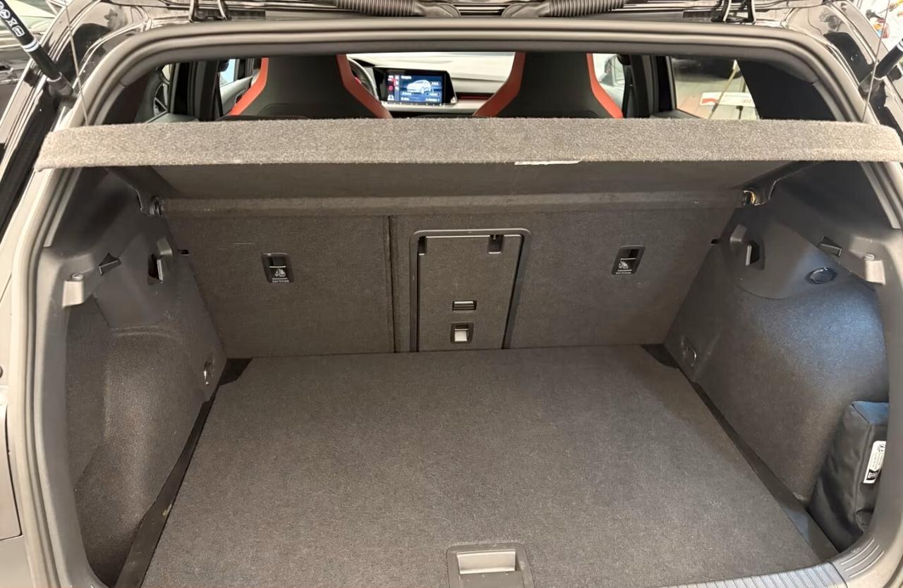 Volkswagen Golf GTI 2.0 TSI DSG led navi