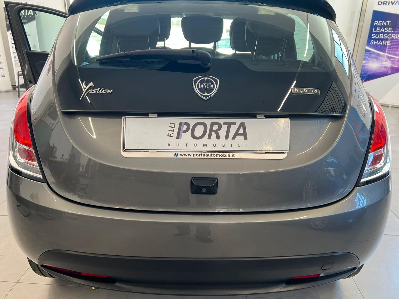Lancia Ypsilon 1.0 FireFly 5 porte S&S Hybrid Ecochic Gold