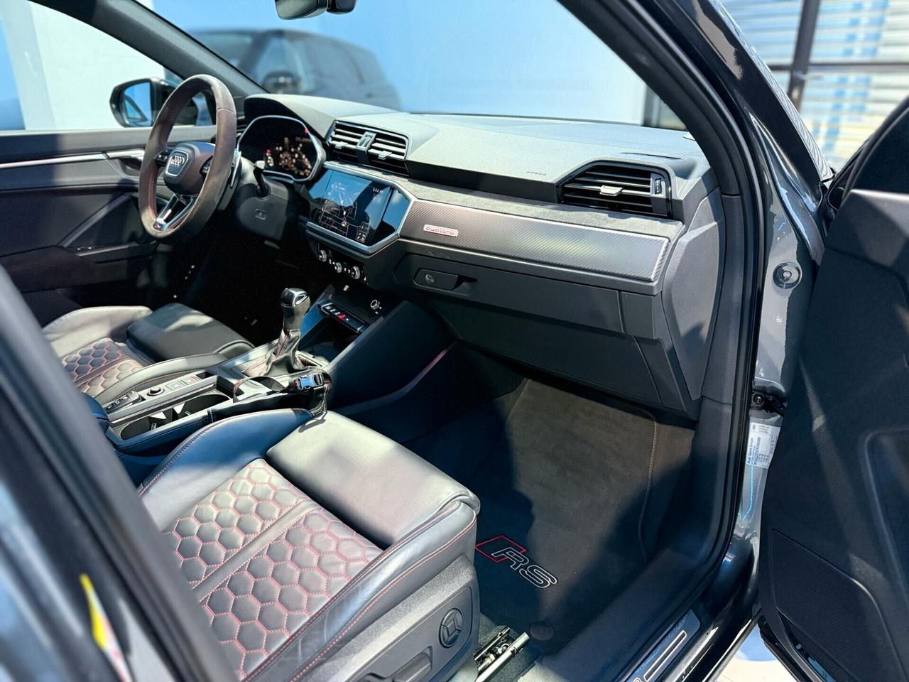 Audi Q3 RS Q3 SPB quattro S tronic