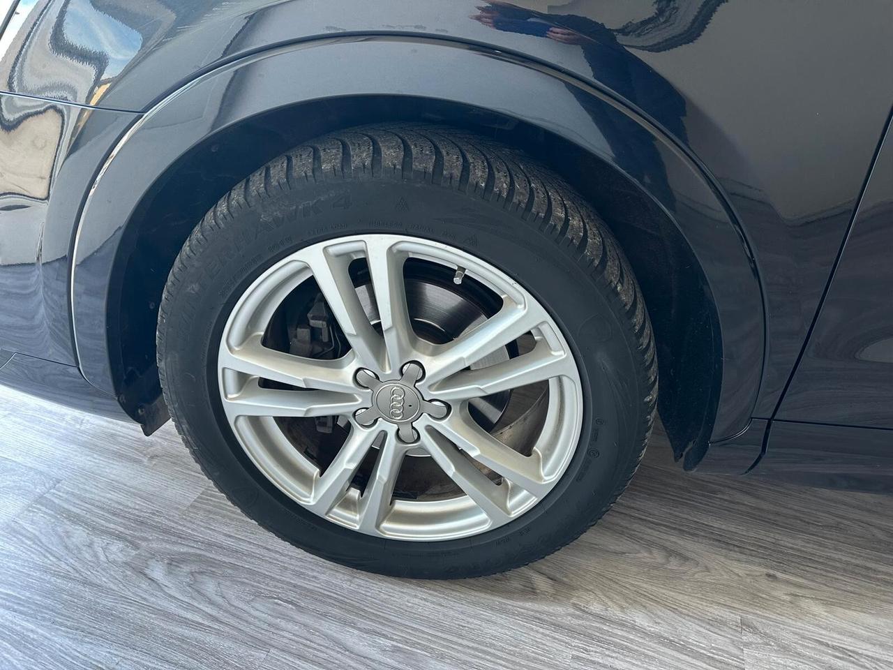 Audi Q3 2.0 TDI 150 CV S tronic line Edition