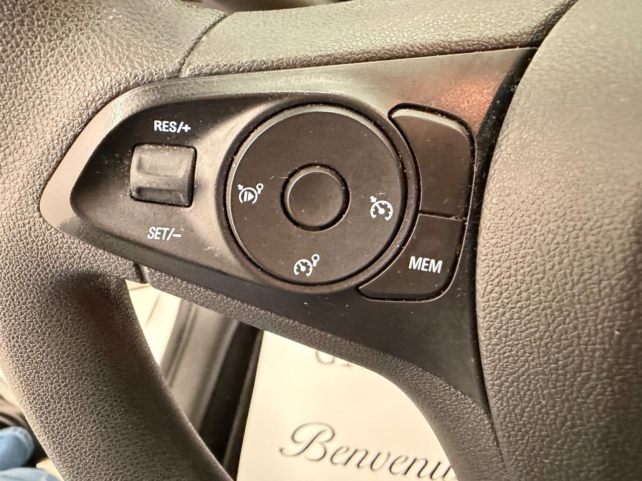 Opel Crossland X 1.2 12V Advance neopatentati