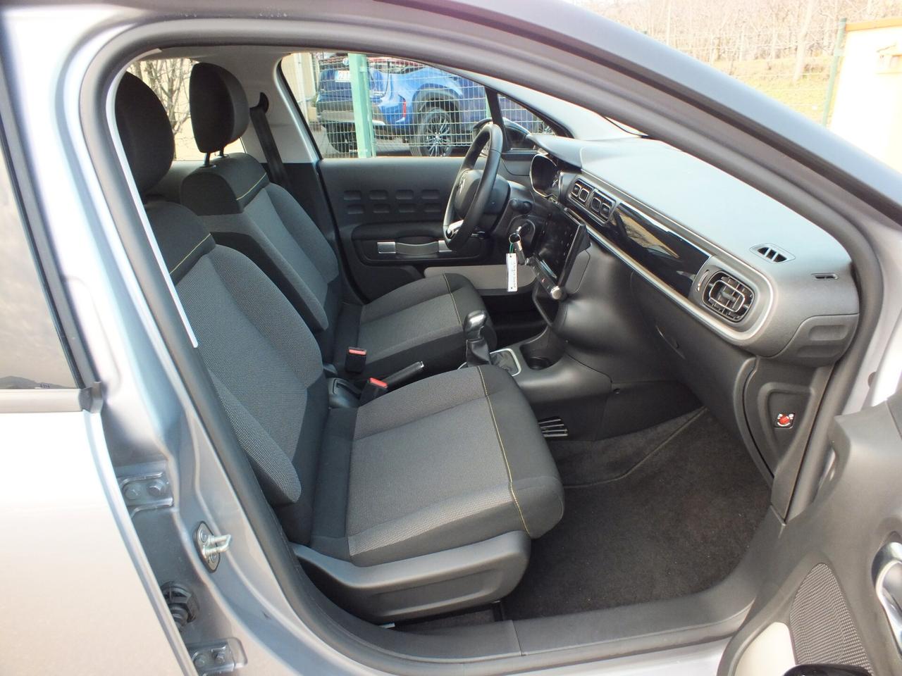 CITROEN C3 SHINE UNIPROPIETARIO 21.000 KM !