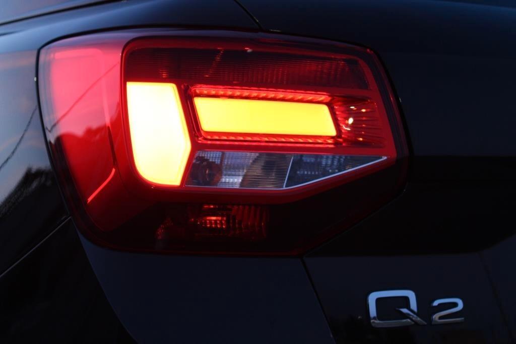 AUDI Q2 2.0 TDI 115 CV s-tronic *FULL LED *Tetto