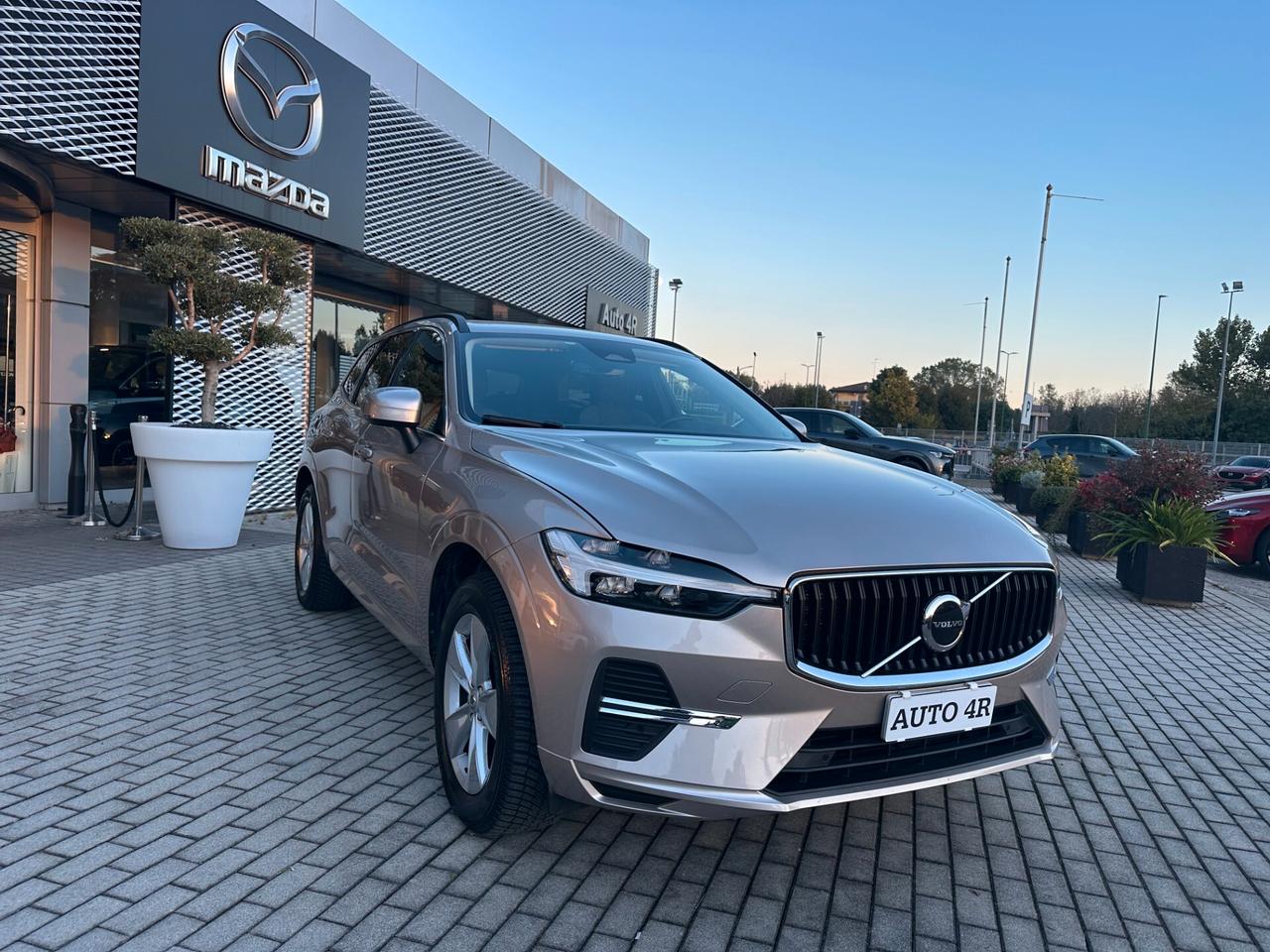 Volvo XC 60 XC60 B4 (d) automatico Business