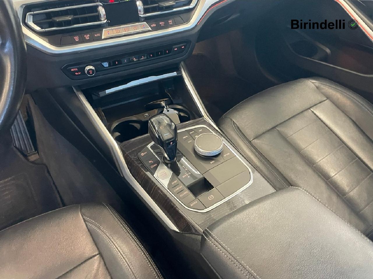 BMW Serie 3(G20/1-80/1) - 320d Luxury