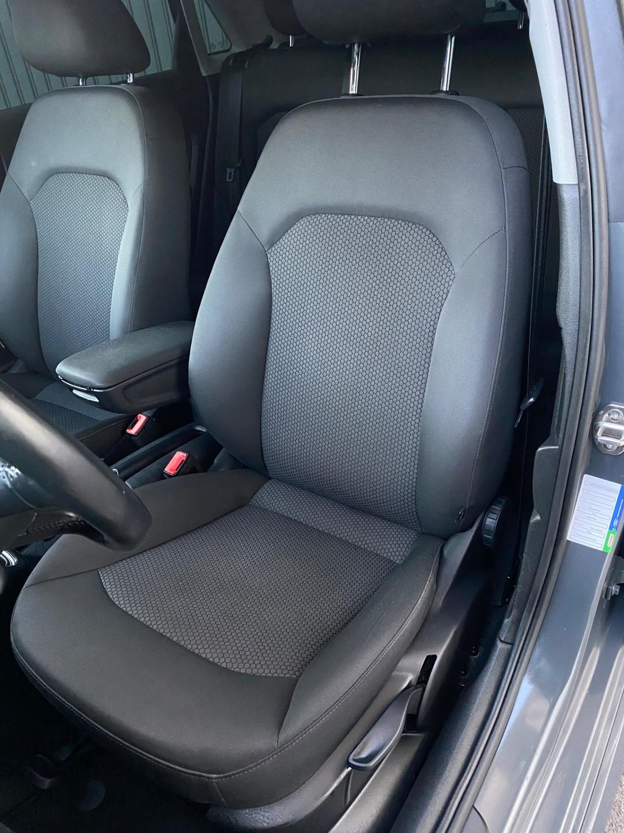 Audi A1 SPB 1.4 TDI 90cv S Line
