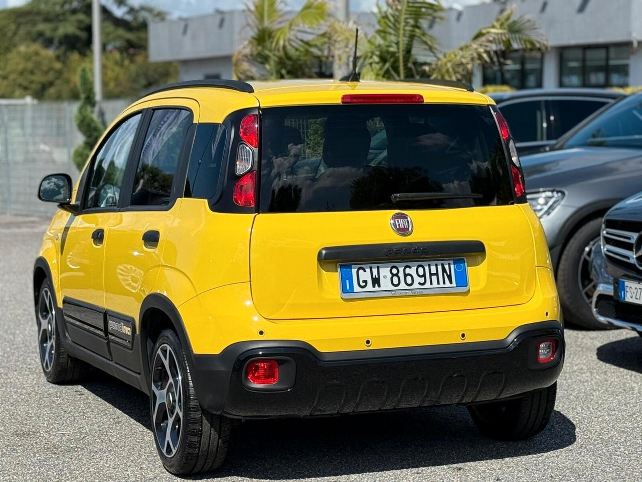 Fiat Panda 1.0 FireFly S&S Hybrid Pandina