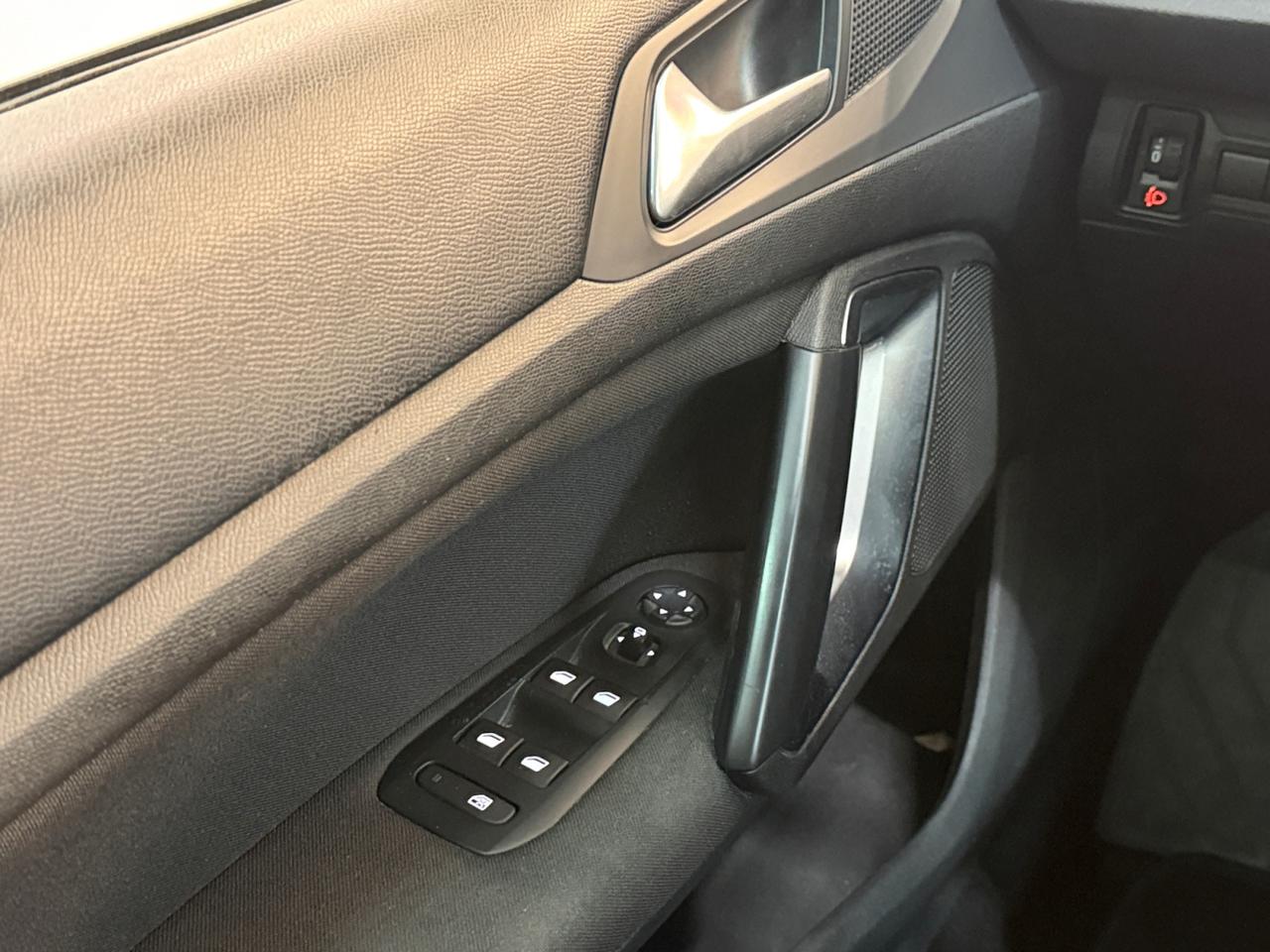 PEUGEOT 308 II 2018 - 308 5p 1.5 bluehdi Allure s&s 130cv