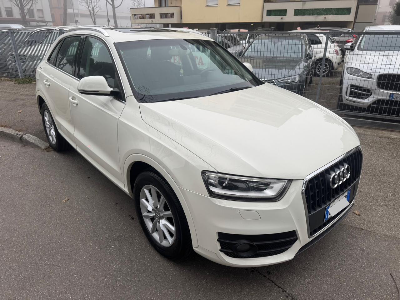 Audi Q3 2.0 TDI business Plus neopaten garanzia 12 mesi