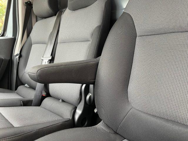 RENAULT Trafic 2.0 DCI 120CV VAN NAVIGATORE BLUETOOTH SENS. PARCH