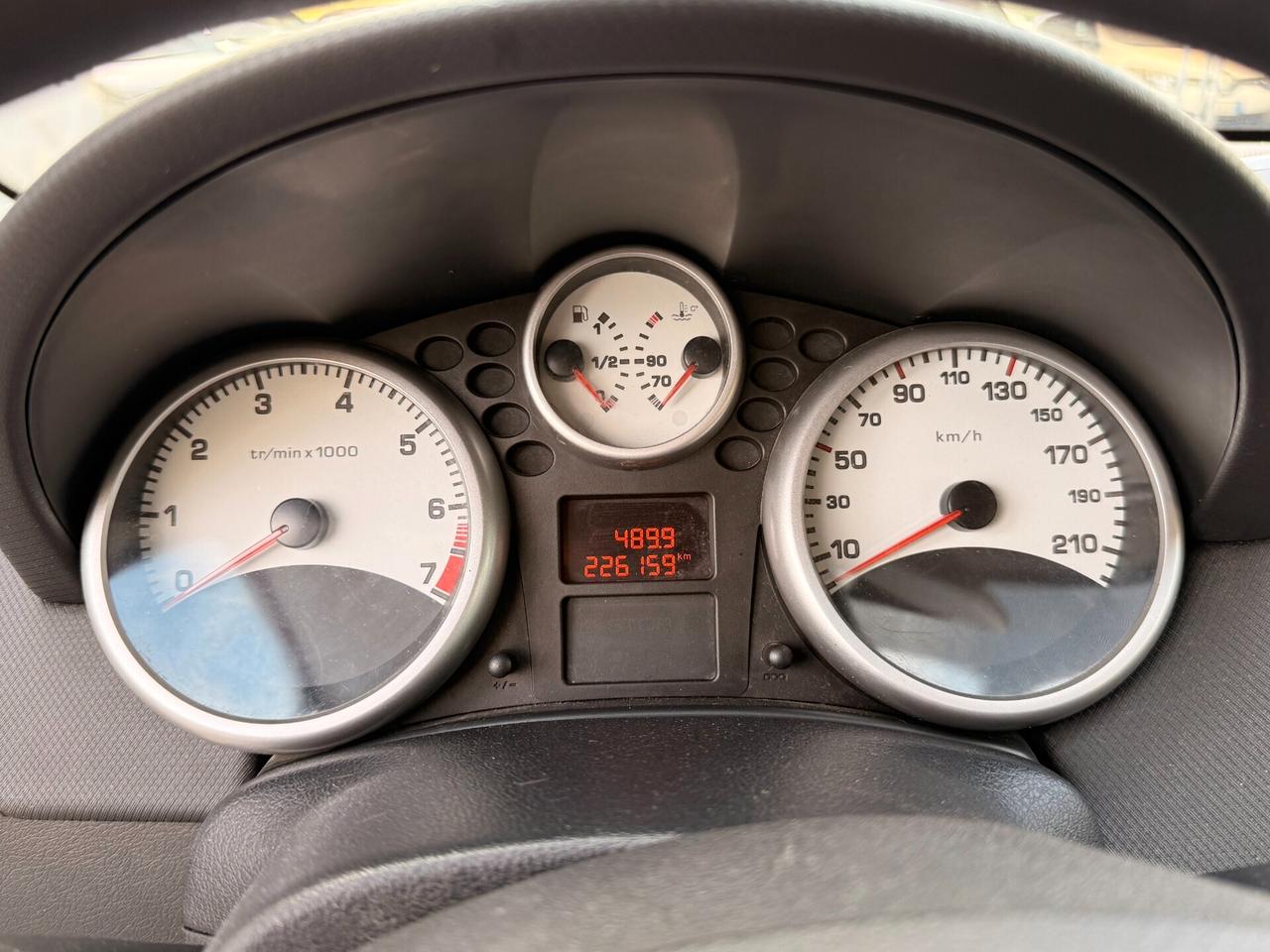 Peugeot 207 1.4 5 Porte