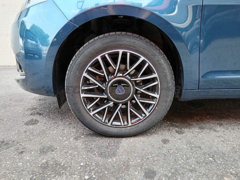 Lancia Ypsilon Ypsilon 1.0 firefly hybrid Platino s&s 70cv