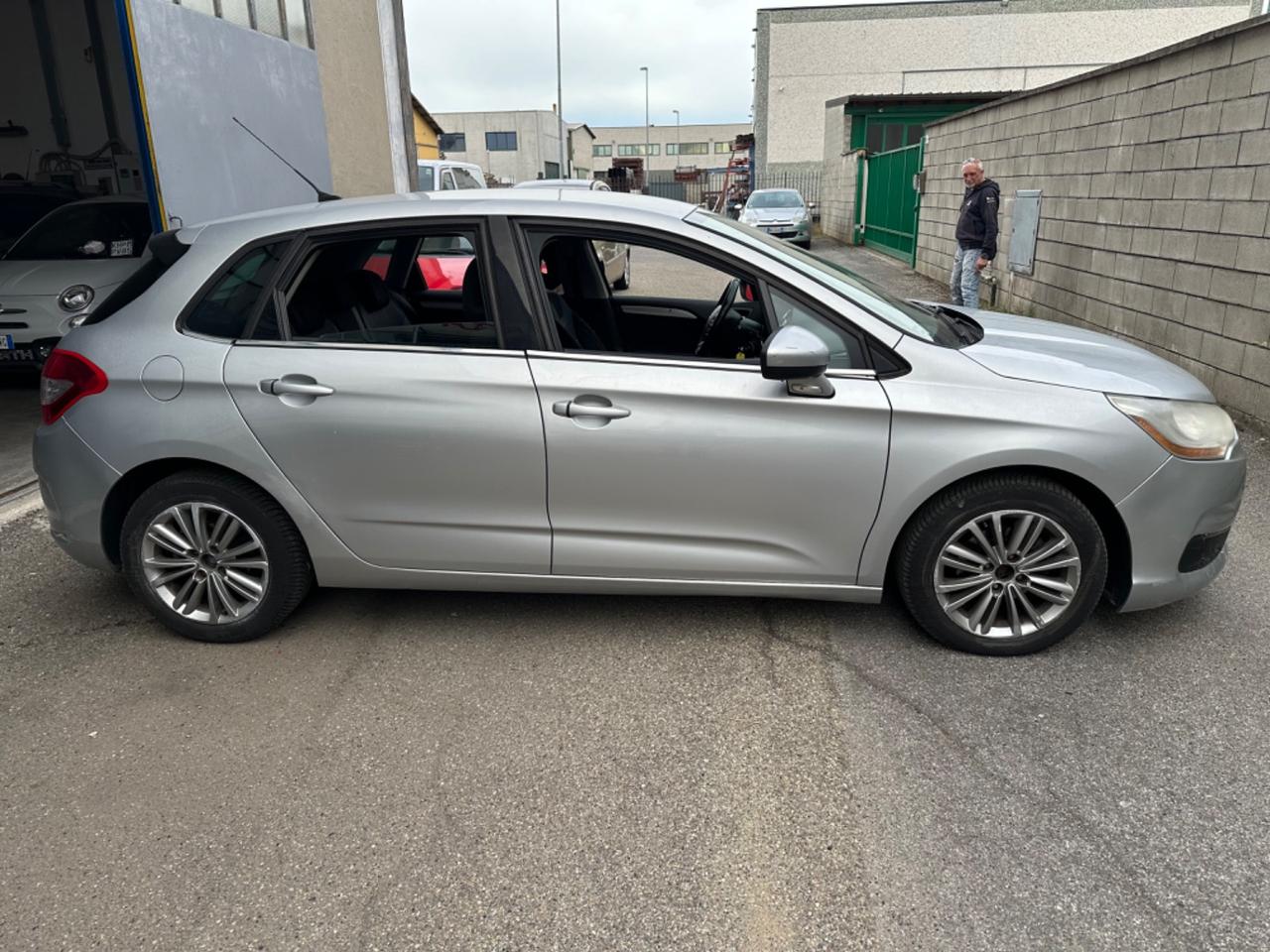 Citroen C4 1.6 e-HDi 110 airdream Exclusive