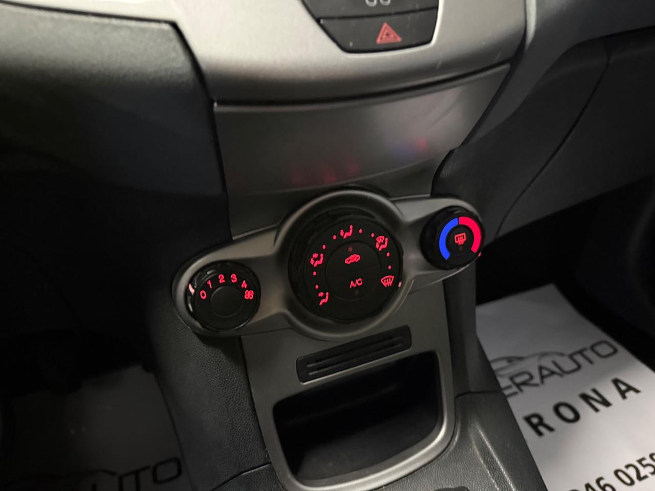 Ford Fiesta 1.4 3 porte Bz.- GPL Titanium