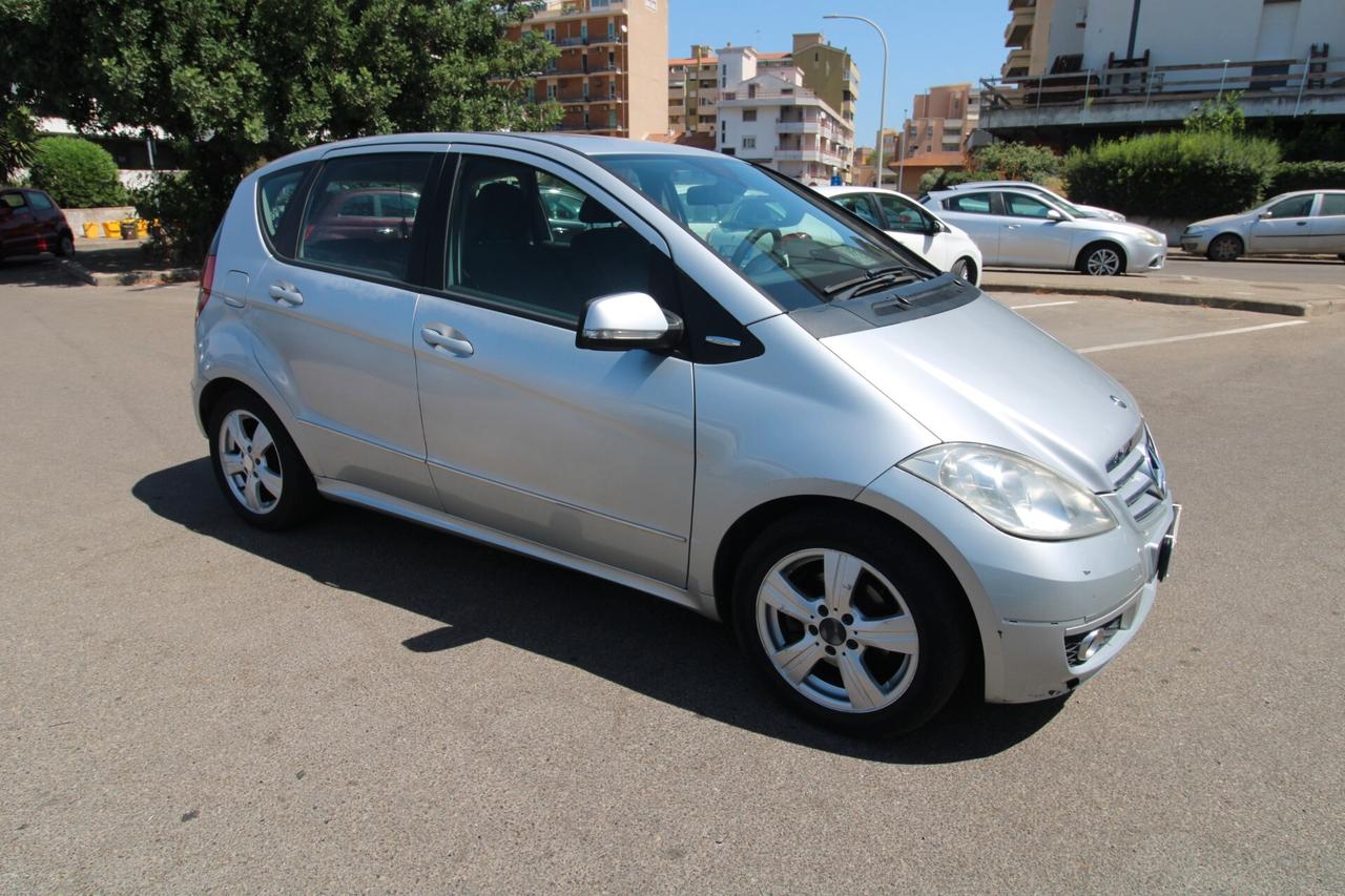 Mercedes-benz A 180 160 CDI Coupé Elegance
