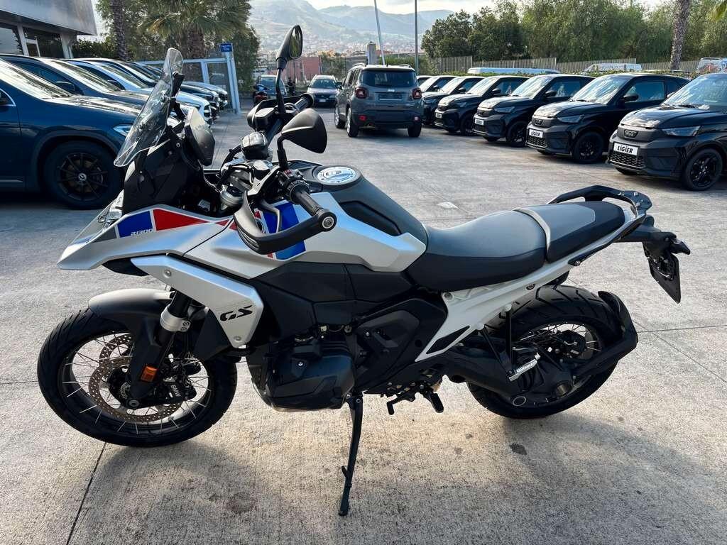 Bmw R 1300 GS Standard 2026 / KM 0 Tua a solo 204 Euro al mese