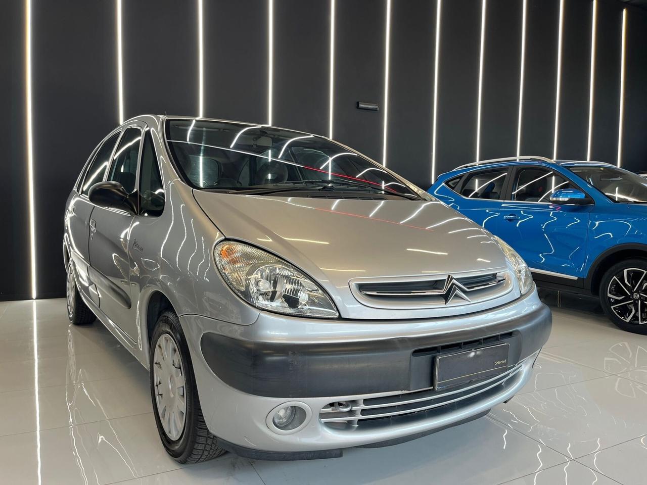 Citroen Xsara Picasso 1.6 Attraction GANCIO TRAINO