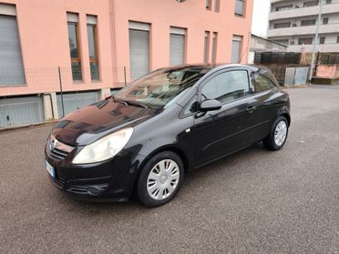 Opel Corsa 1.2 Benz euro 4 Sport neopatentati