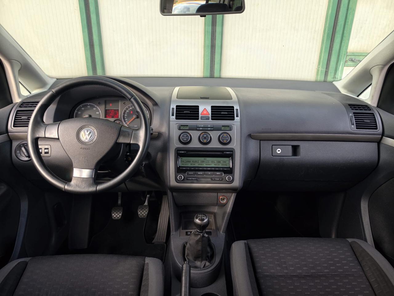 Volkswagen Touran 7 POSTI BENZINA METANO 2008