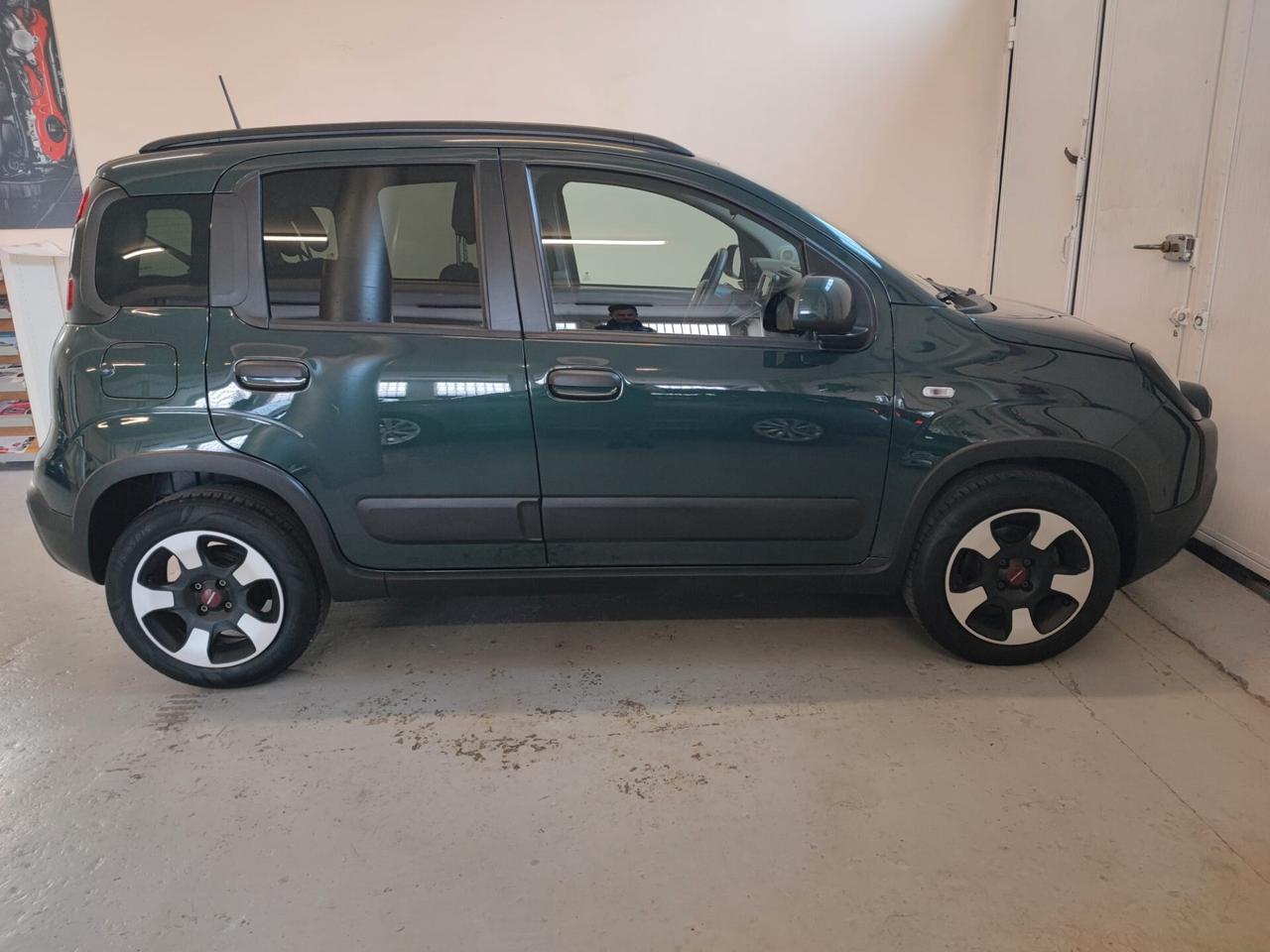 Fiat Panda 1.0 FireFly S&S Hybrid City Cross