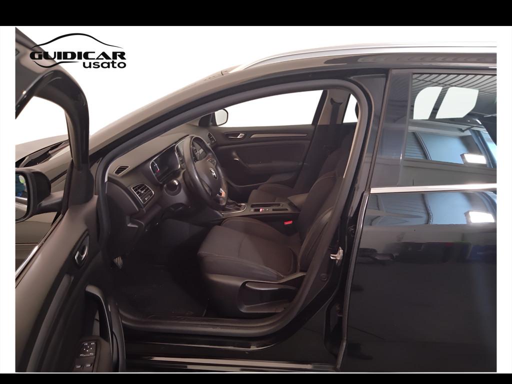 RENAULT Megane IV 2020 Sporter - Megane Sporter 1.5 blue dci Busines