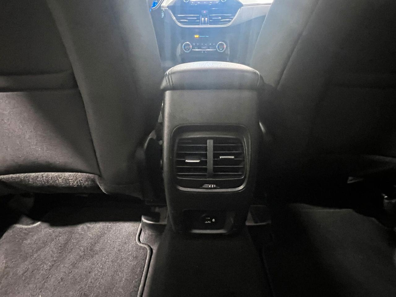 Ford Kuga 1.5 EcoBlue 120 CV aut. 2WD Titanium Business