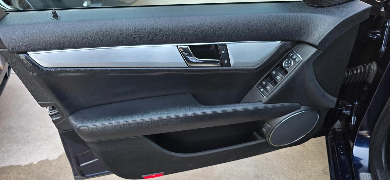 Mercedes-benz C 220 CDI cat Avantgarde Sport