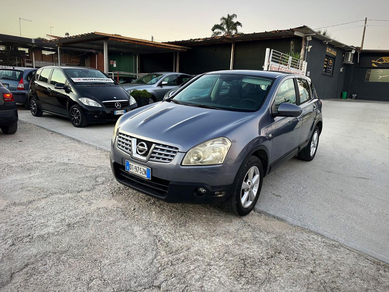 Nissan Qashqai 2.0 dCi DPF 4WD Tekna Garanzia 12 Mesi