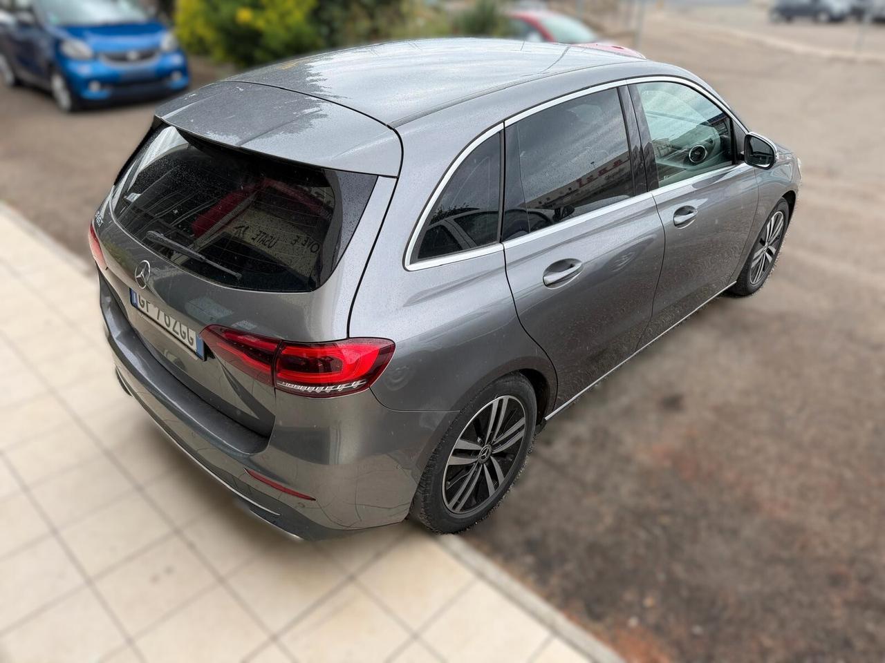 Mercedes-benz B 180 2020