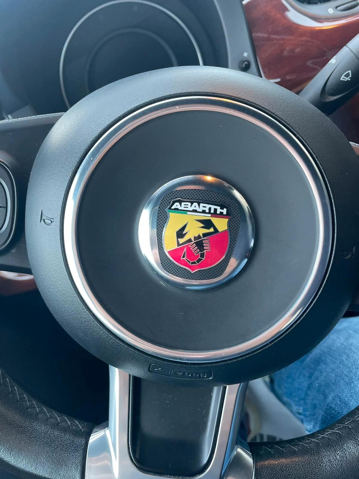 Abarth 695 C 1.4 Turbo T-Jet Rivale