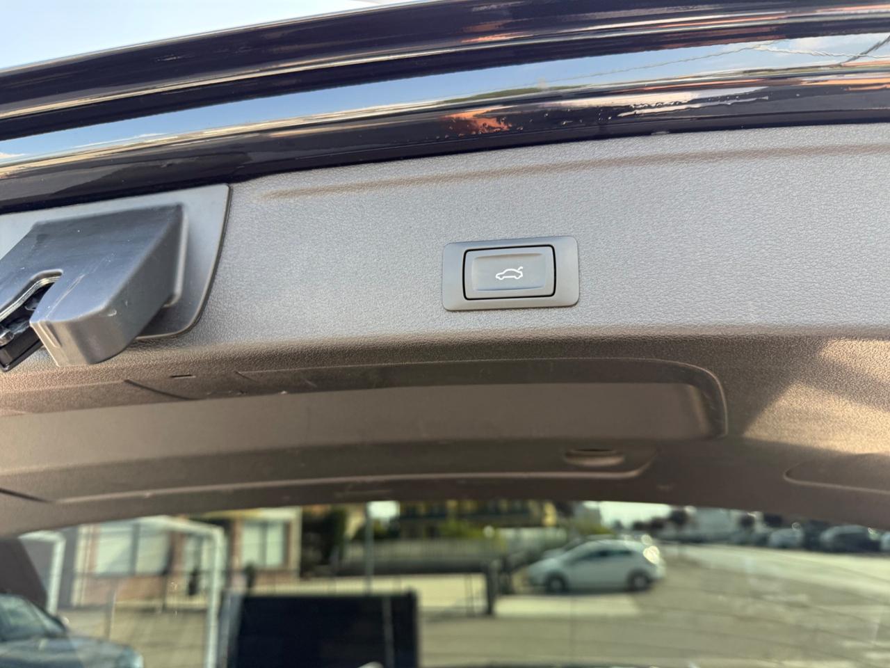 Audi A4 Avant 30 TDI/136 CV S tronic Advanced IVA ESPSOTA