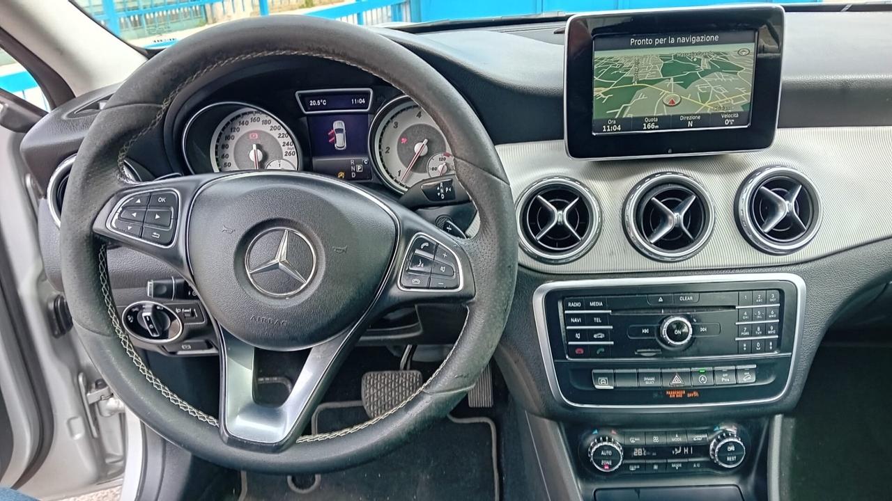 Mercedes gla 220 cdi-c.autom-4 Matic-full-12/2016