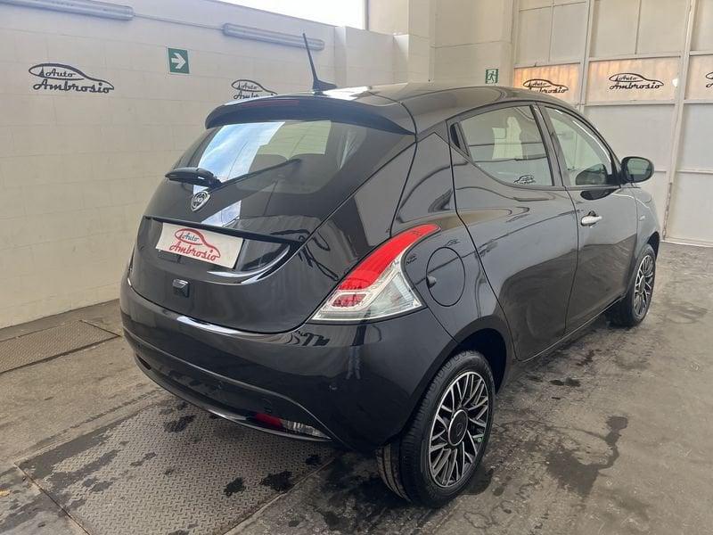 Lancia Ypsilon 1.2 69 CV 5 porte GPL Ecochic TUA DA 199,00 EURO AL MESE