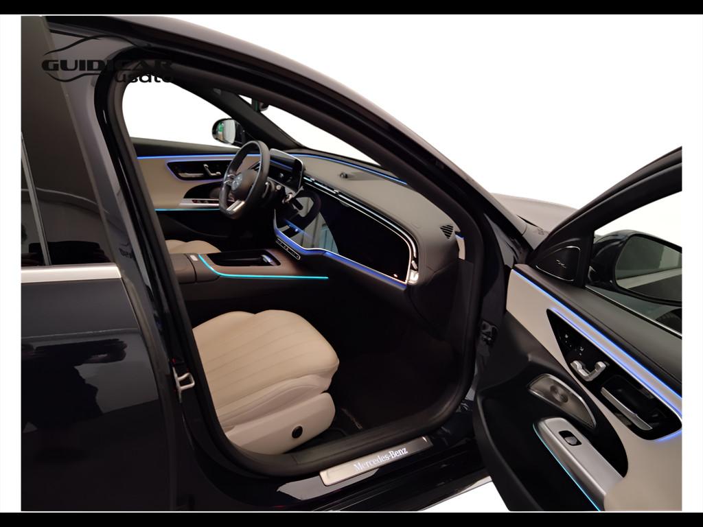 Mercedes-Benz Classe E- W214 Berlina - E 220 d AMG Line Premium auto
