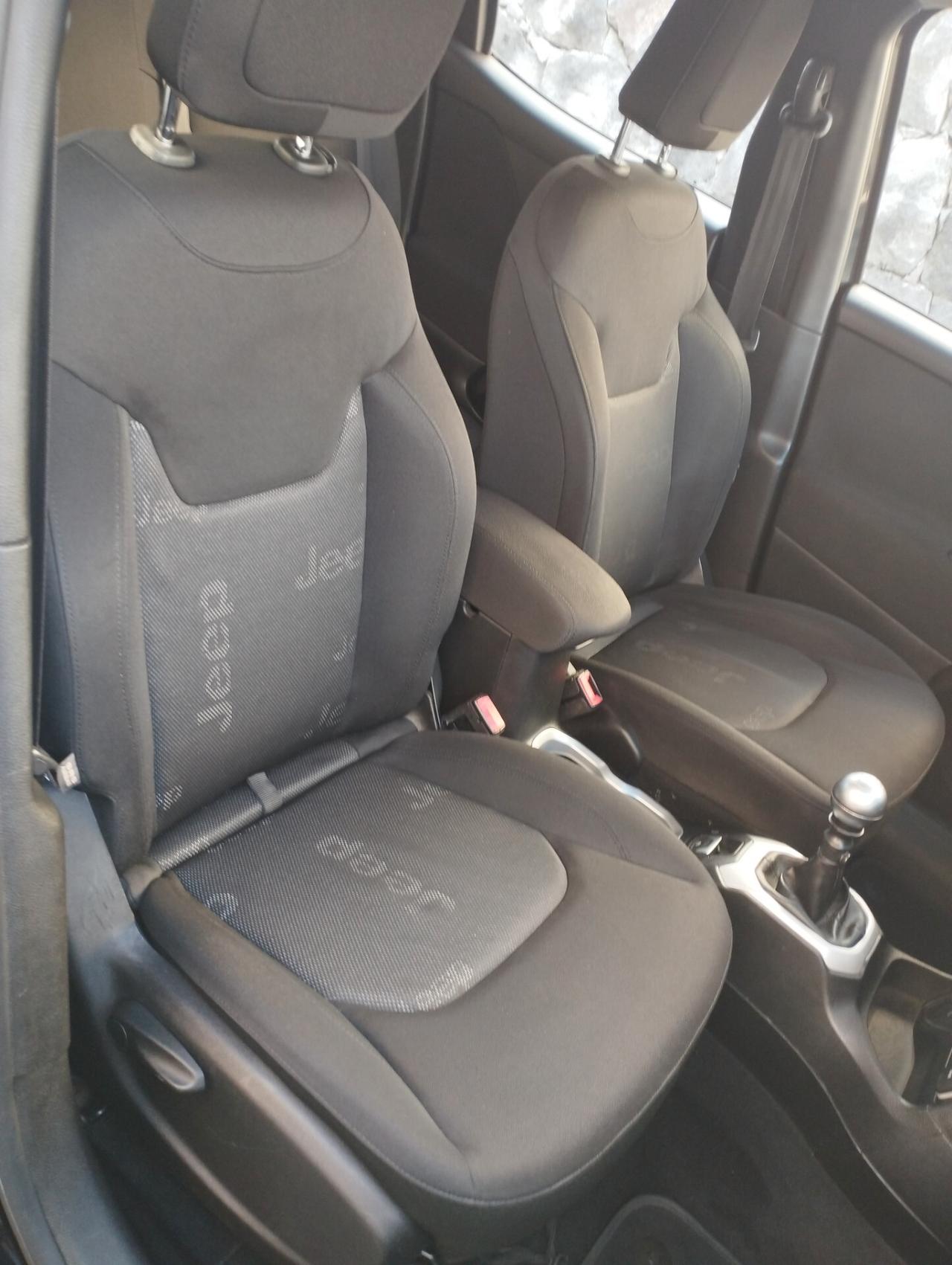 Jeep Renegade 1.6 Mjt 120 CV Longitude