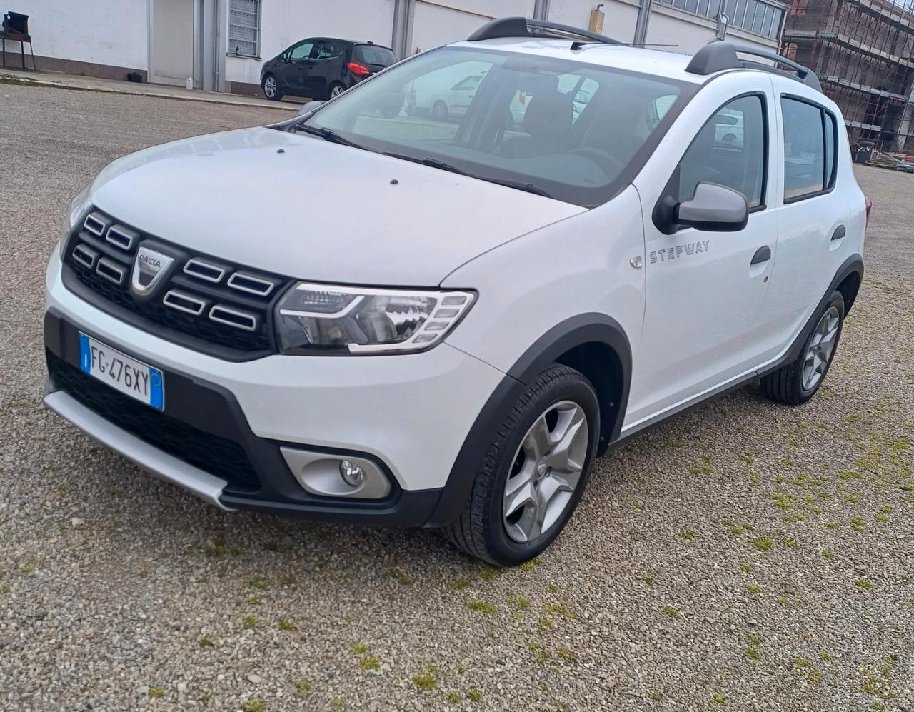 Dacia Sandero 0.9 TCe 12V TurboGPL 90CV Start&Stop Lauréate